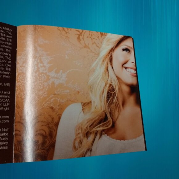 Julianne Hough by Julianne Hough CD May-2008 Mercury Nashville Tested! - Picture 9 of 11